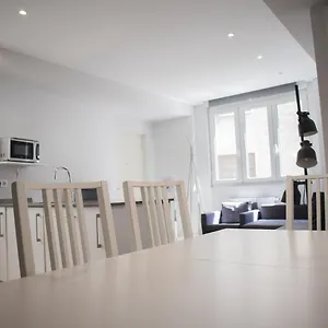 Plaza B - Local Rentss Apartamento